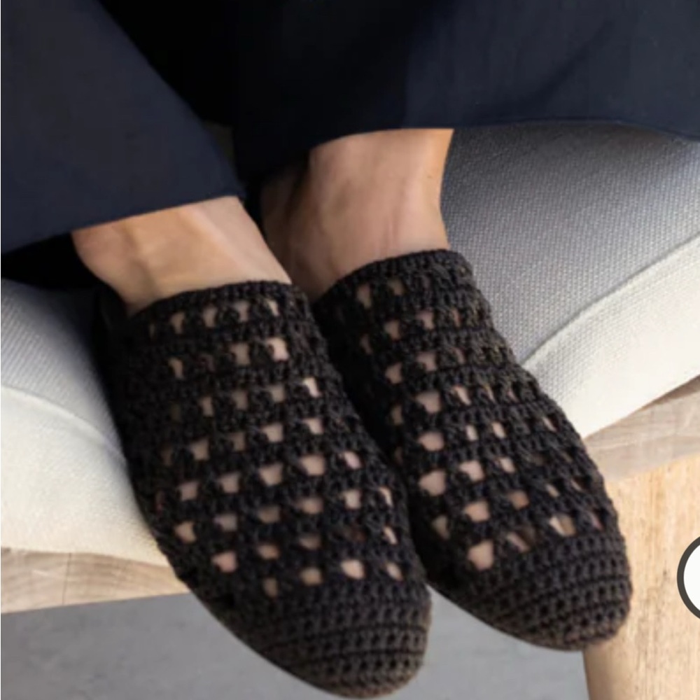 Jenni Kayne NEW crochet mule